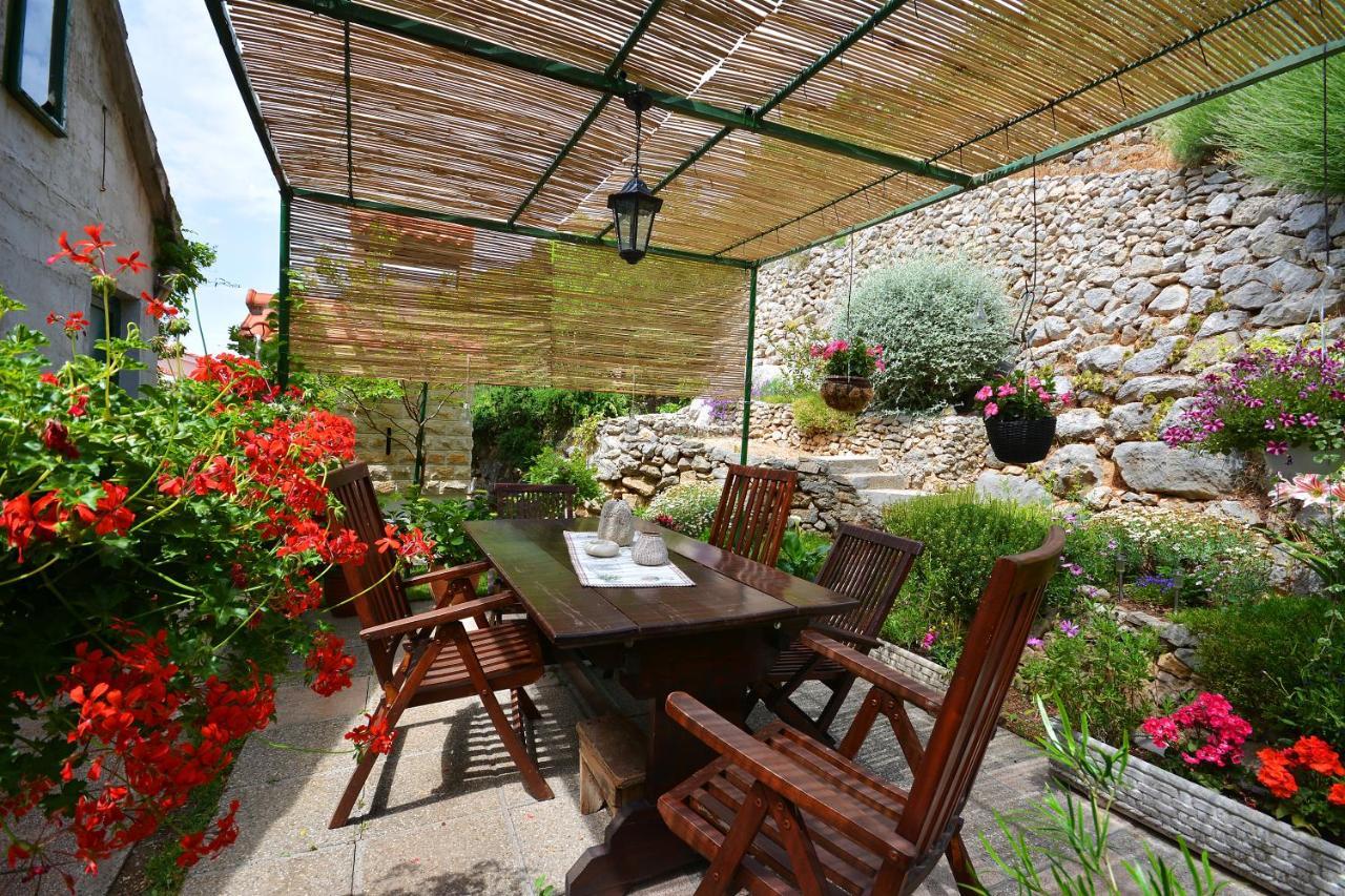Klis Artsy Apartment מראה חיצוני תמונה